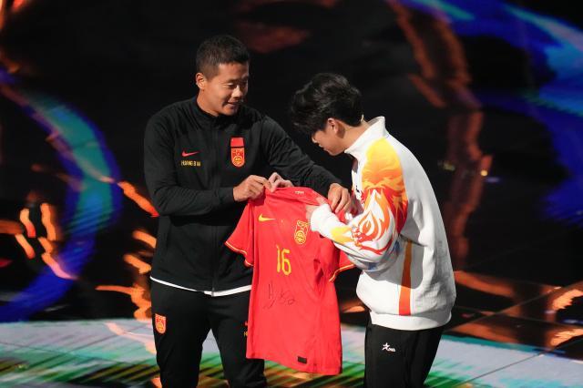 1732113825196072399.jpg (体育)(5)首届全国青少年三大球运动会在湖南长沙开幕XxjpseC007263_20241120_PEPFN0A001.jpg